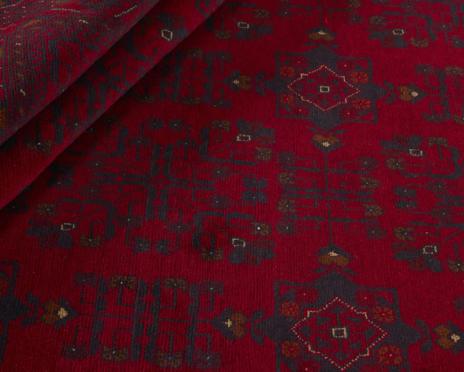 Aktscha orientalisk matta 252 x 344 cm