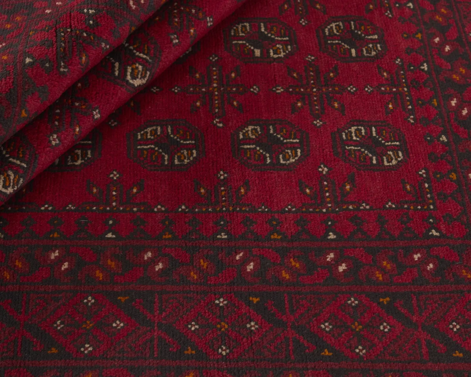 Aktscha orientalisk matta 145 x 191 cm