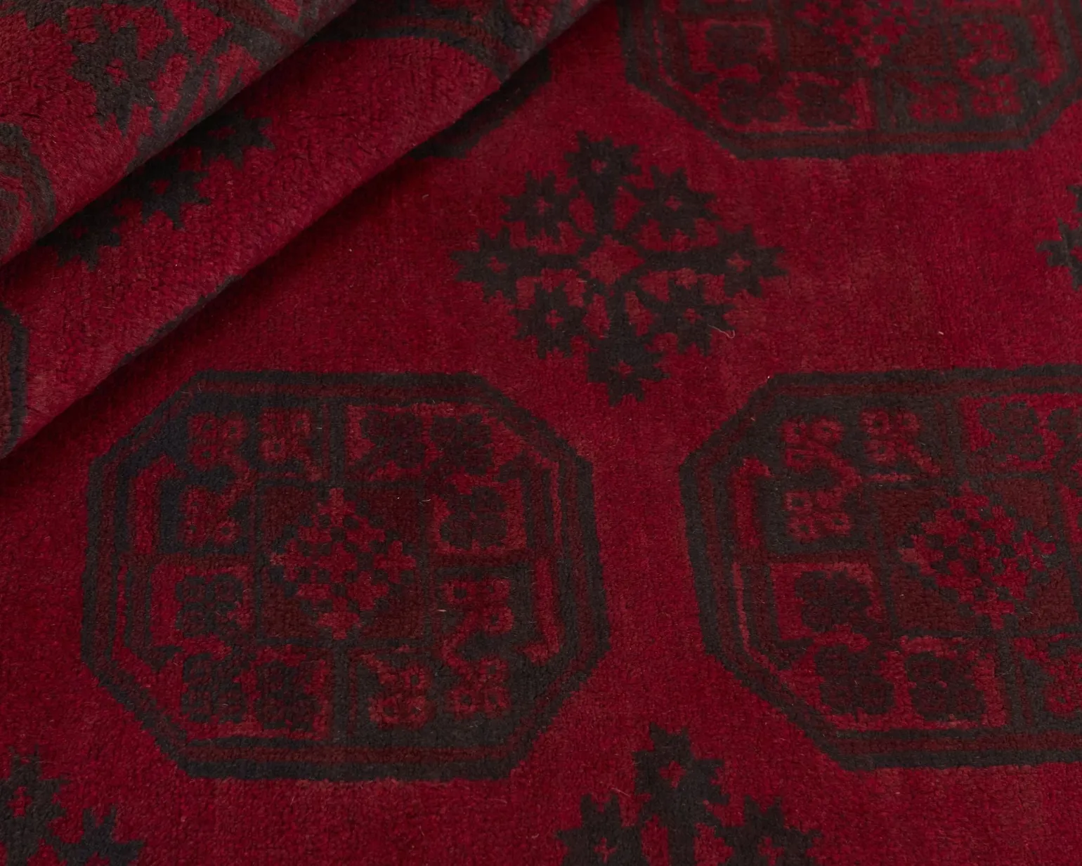 Aktscha orientalisk matta 168 x 247 cm