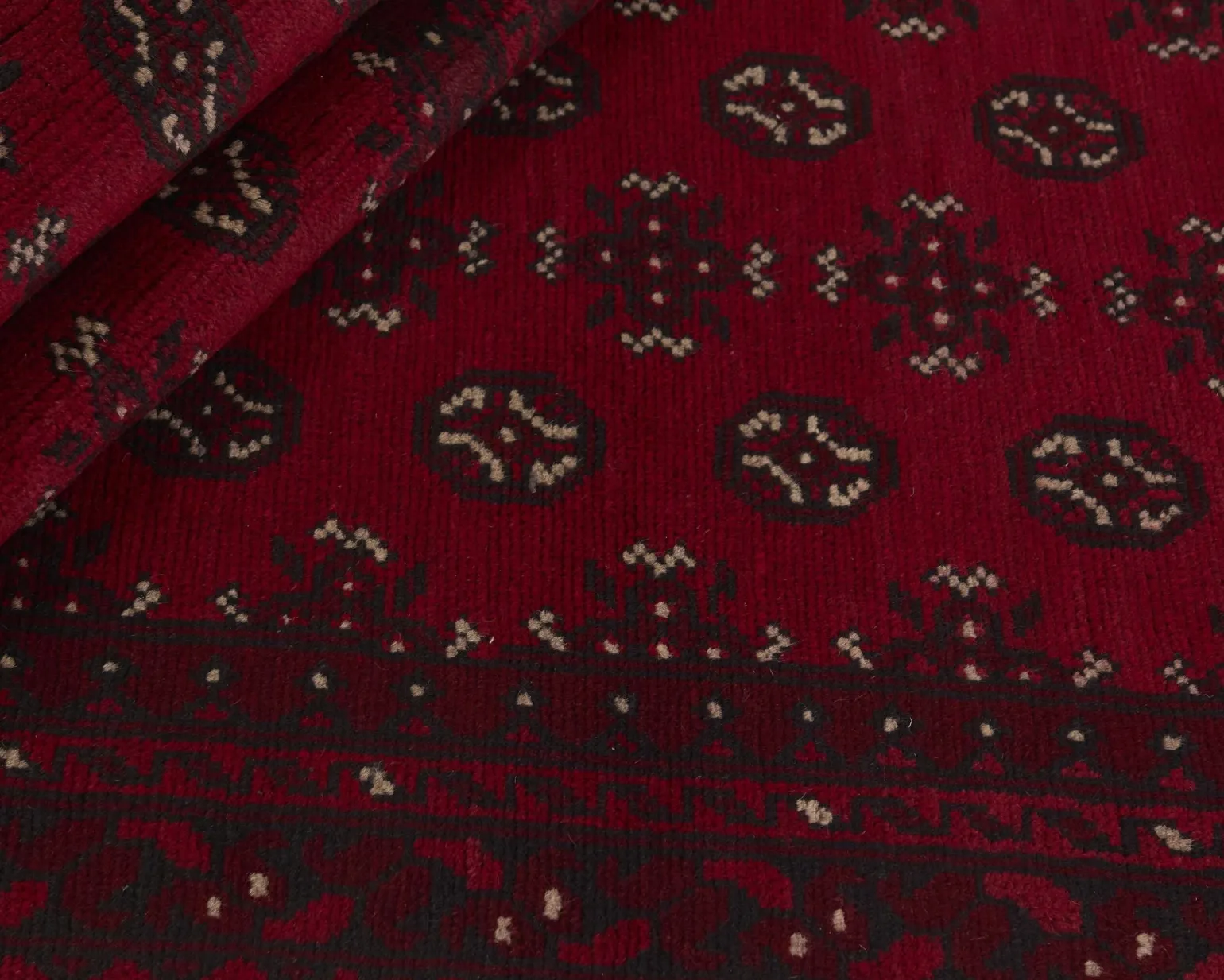 Aktscha orientalisk matta 82 x 290 cm
