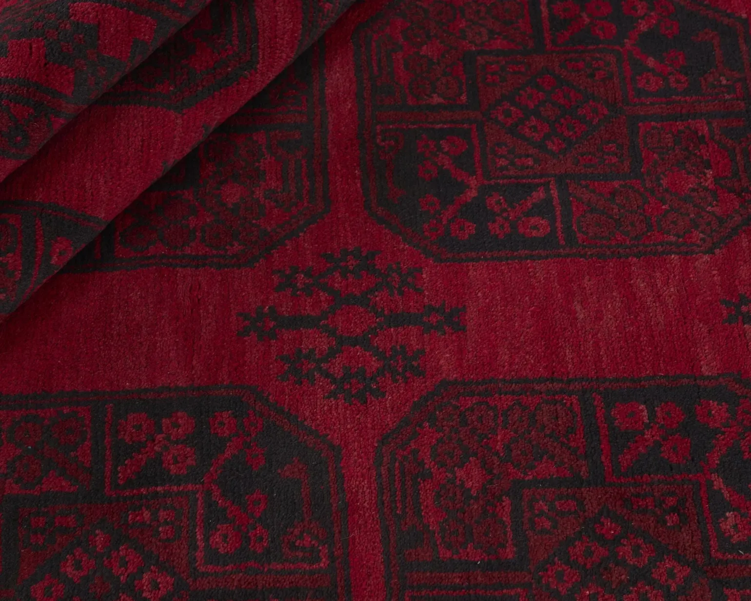 Aktscha orientalisk matta 192 x 284 cm