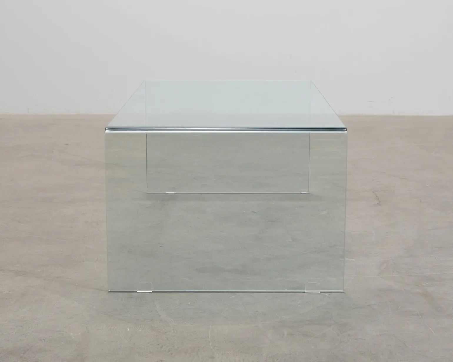 Andrarum Bonisiolo soffbord i glas 120 cm