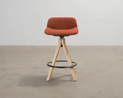 Andreu World Nuez barstol rödbrun