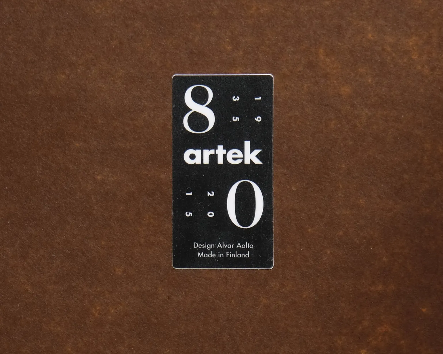 Artek 81B barnbord björk / vit laminat