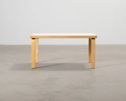 Artek 80B bord vit laminat