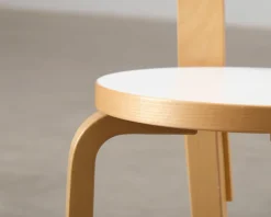 Artek N65 barnstol björk / vit laminat