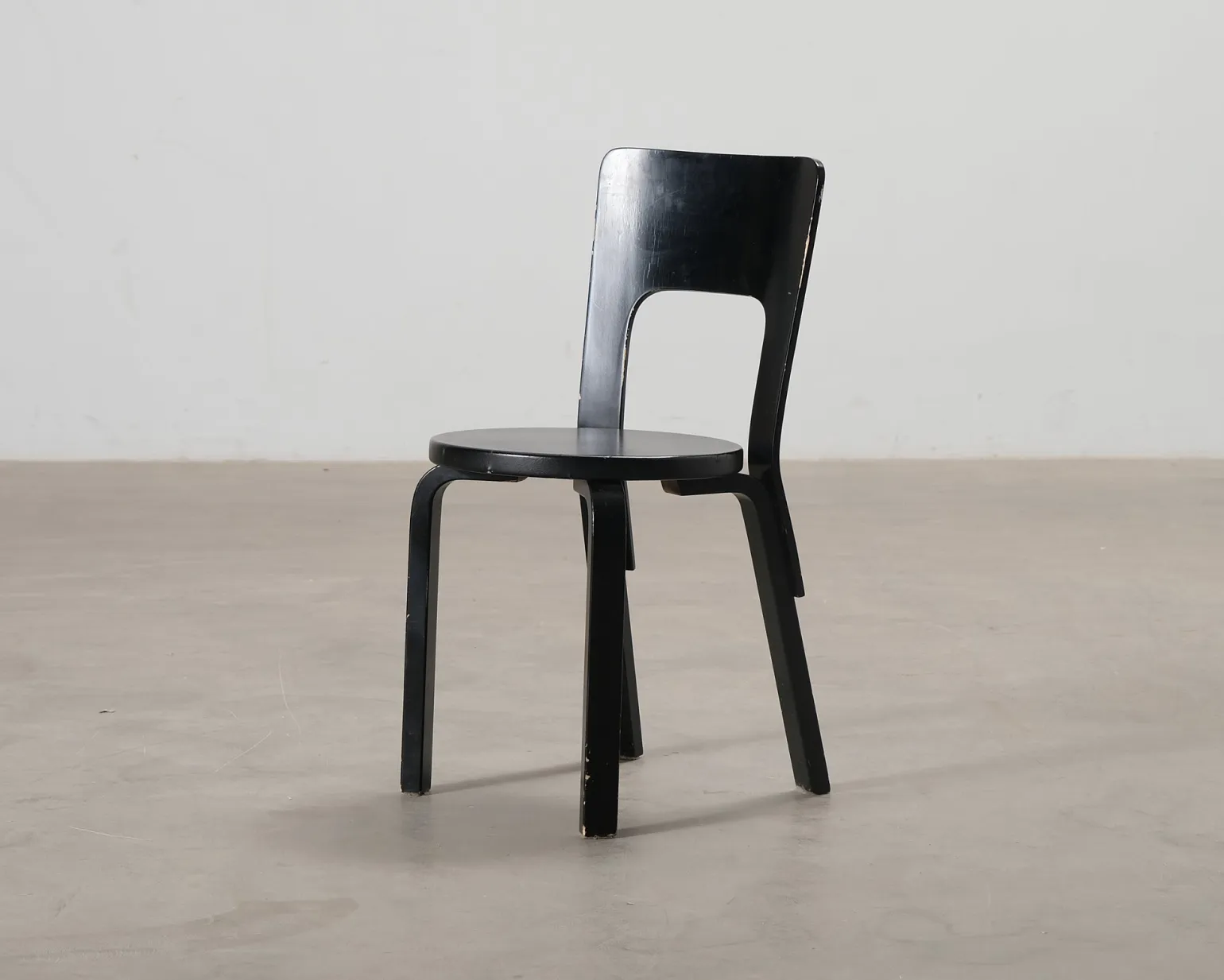 Artek 66 stol svart