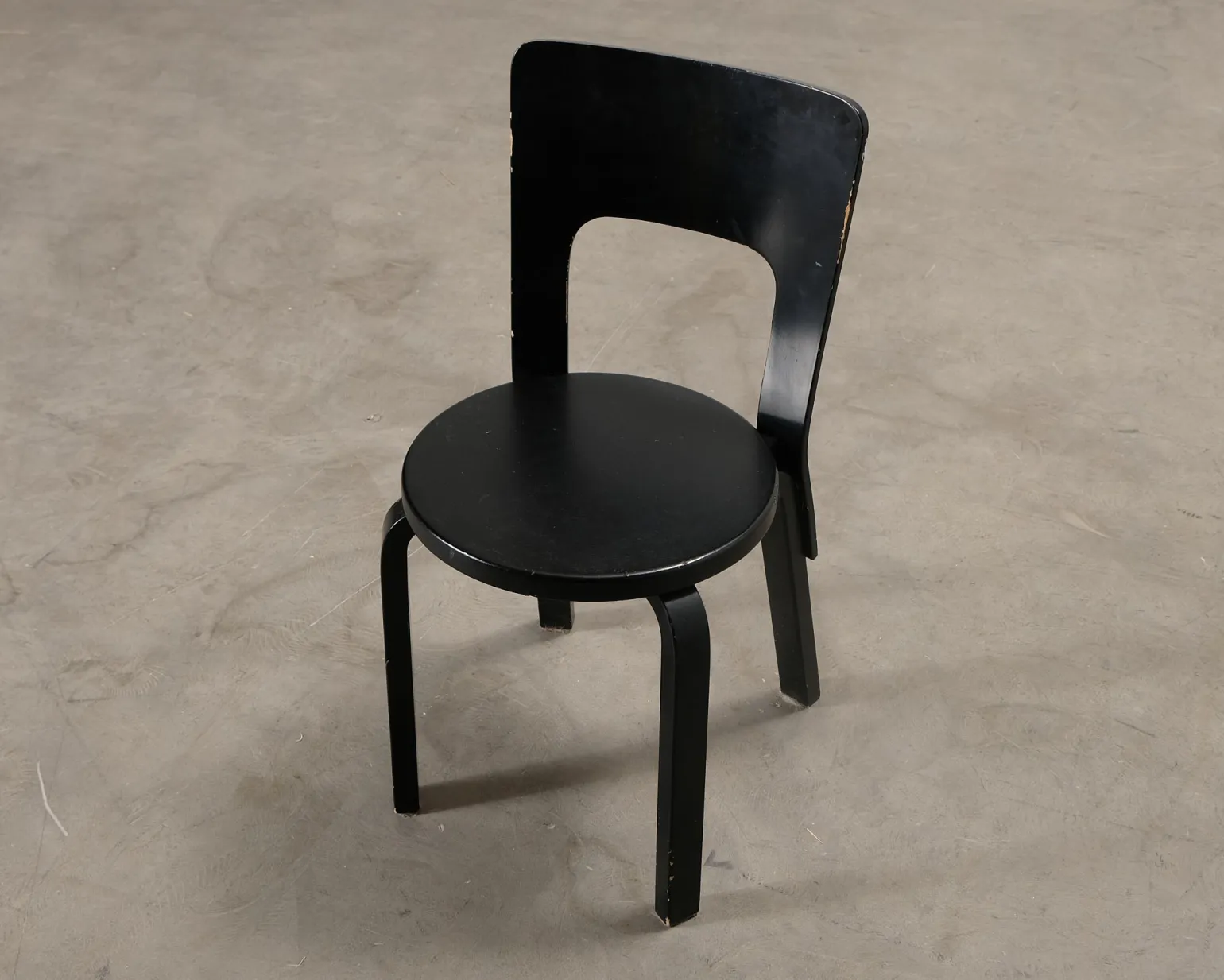 Artek 66 stol svart