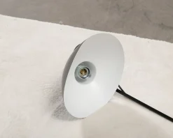Astep VV Cinquanta taklampa svart / vit