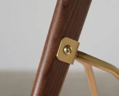 Audo Copenhagen Umanoff sidobord ø 60 cm valnöt / mässing