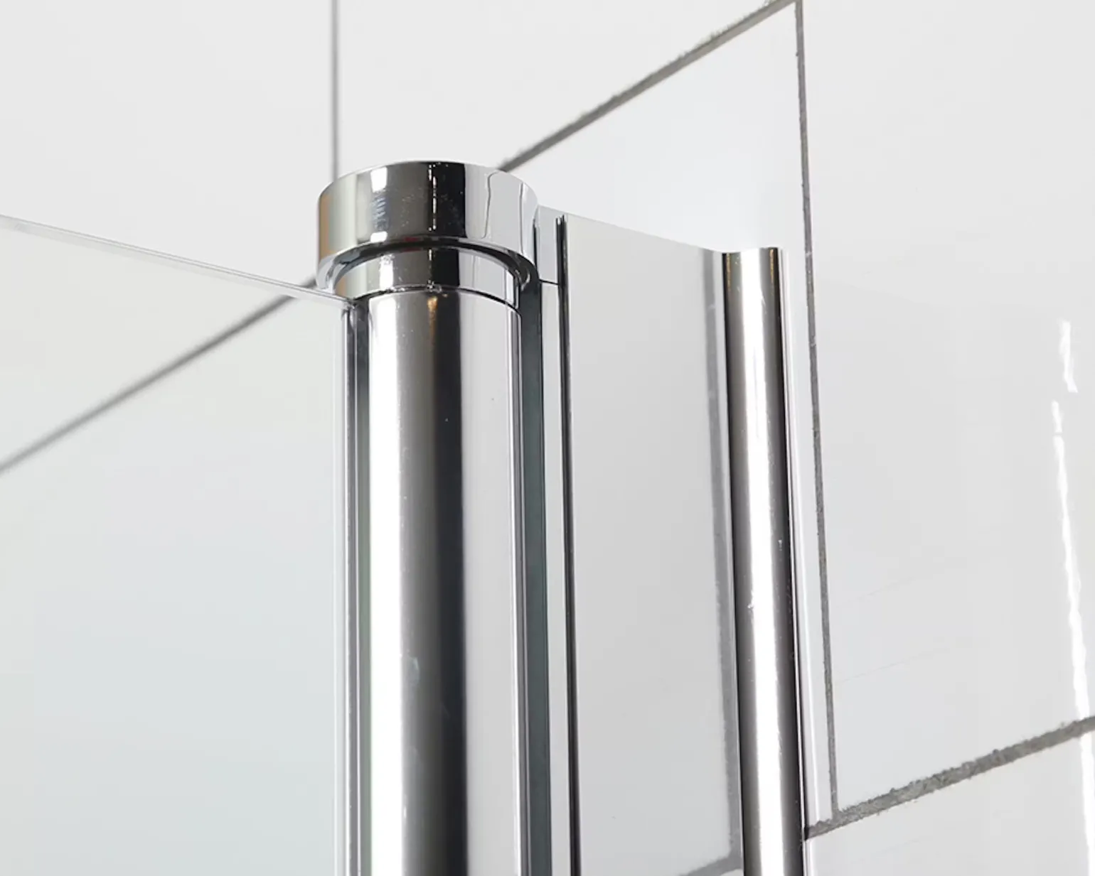 Bathlife Mångsidig 45° duschdörr