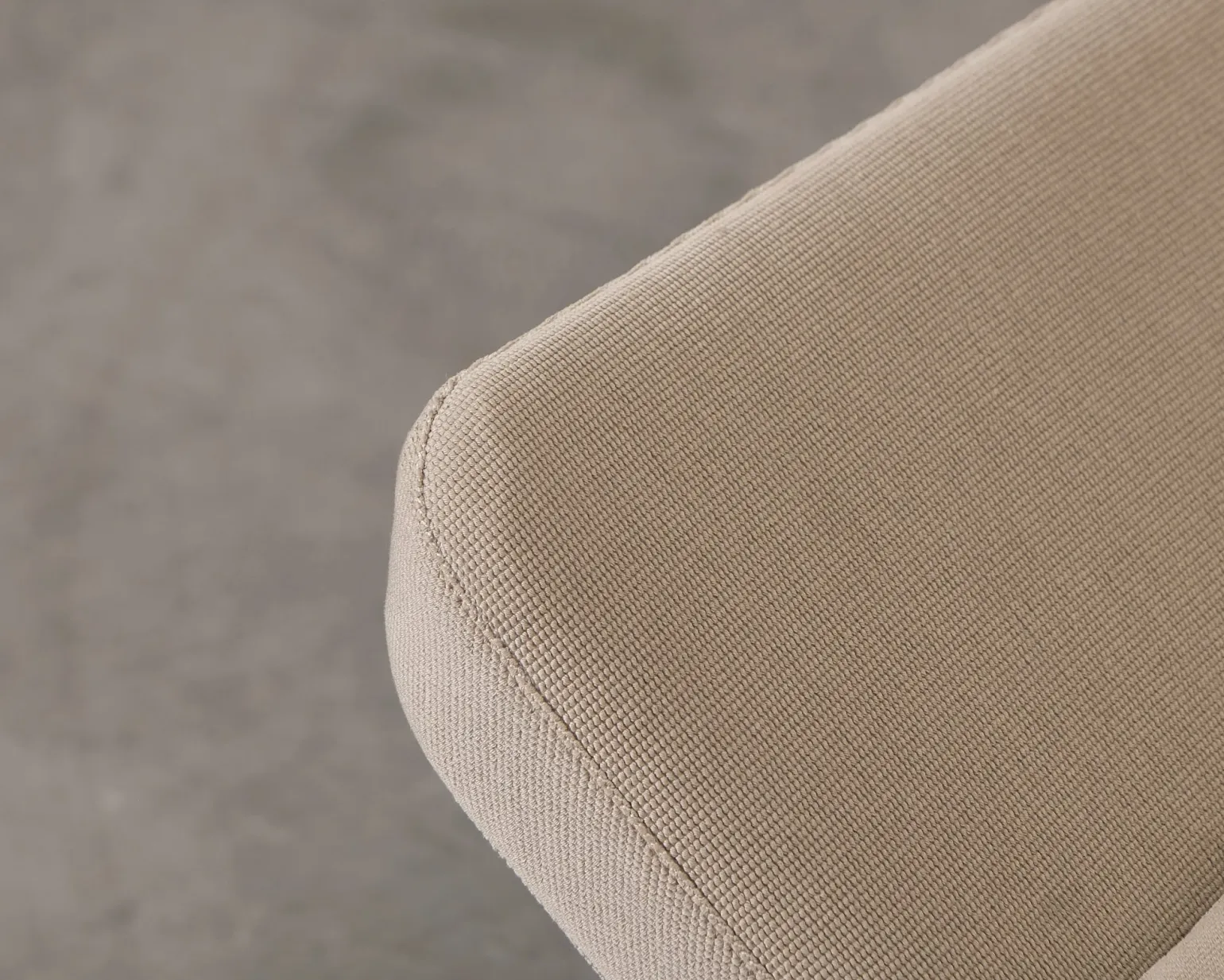 B&B Italia fåtölj beige