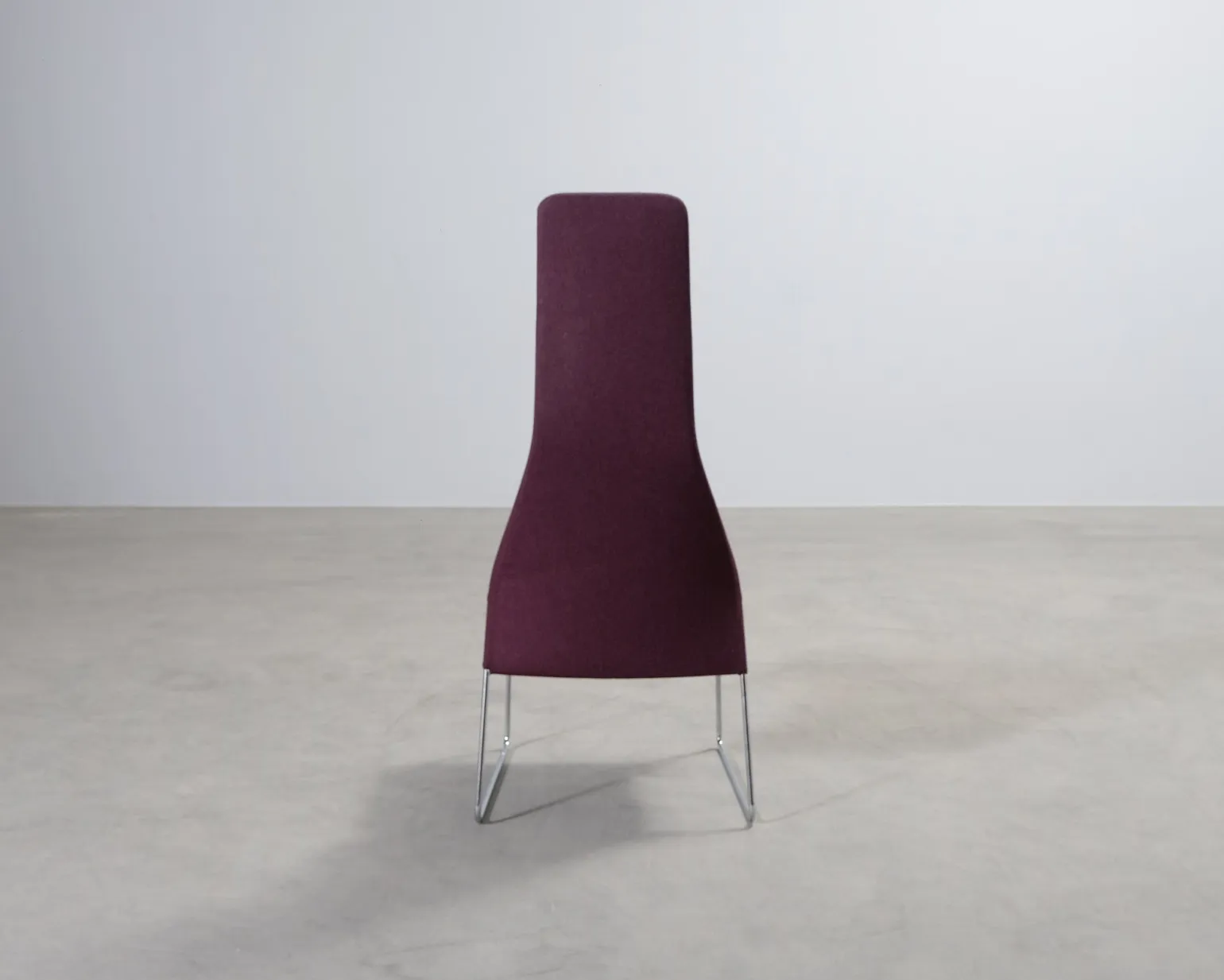 B&B Italia Lazy matstol burgundy