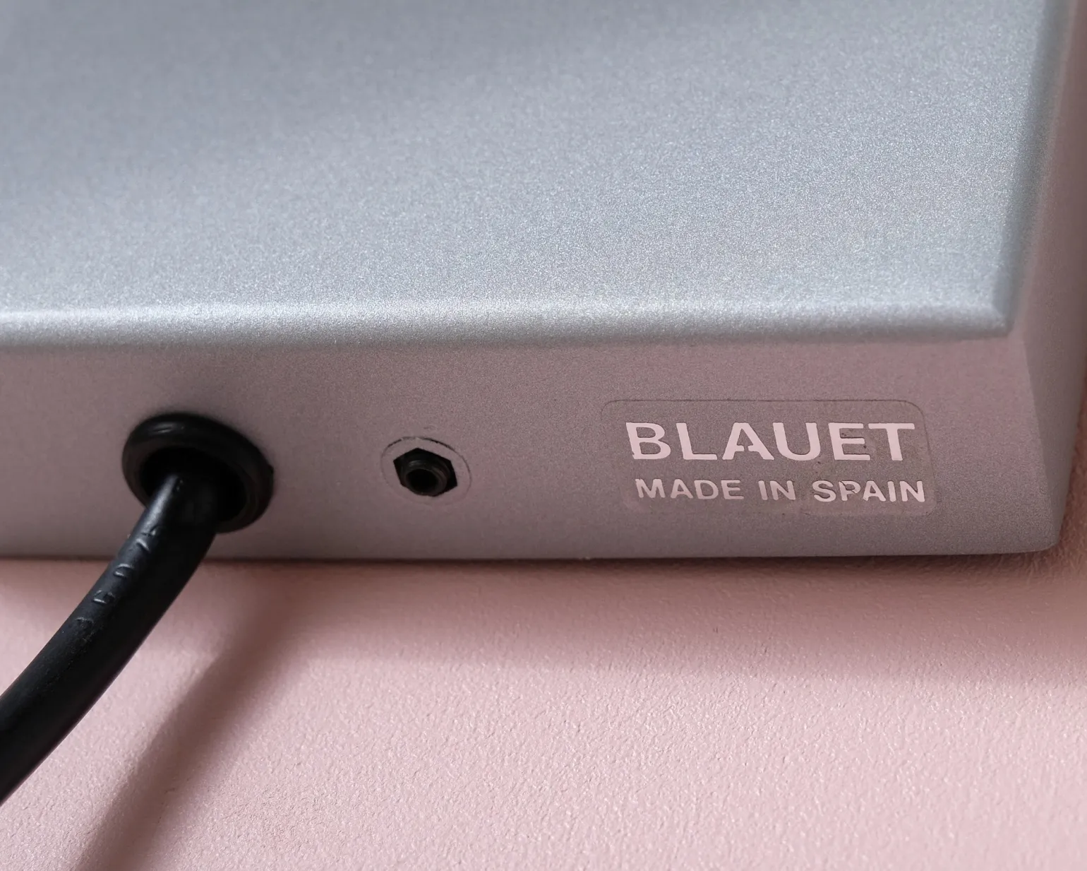 Blauet 1896 Metric vägglampa