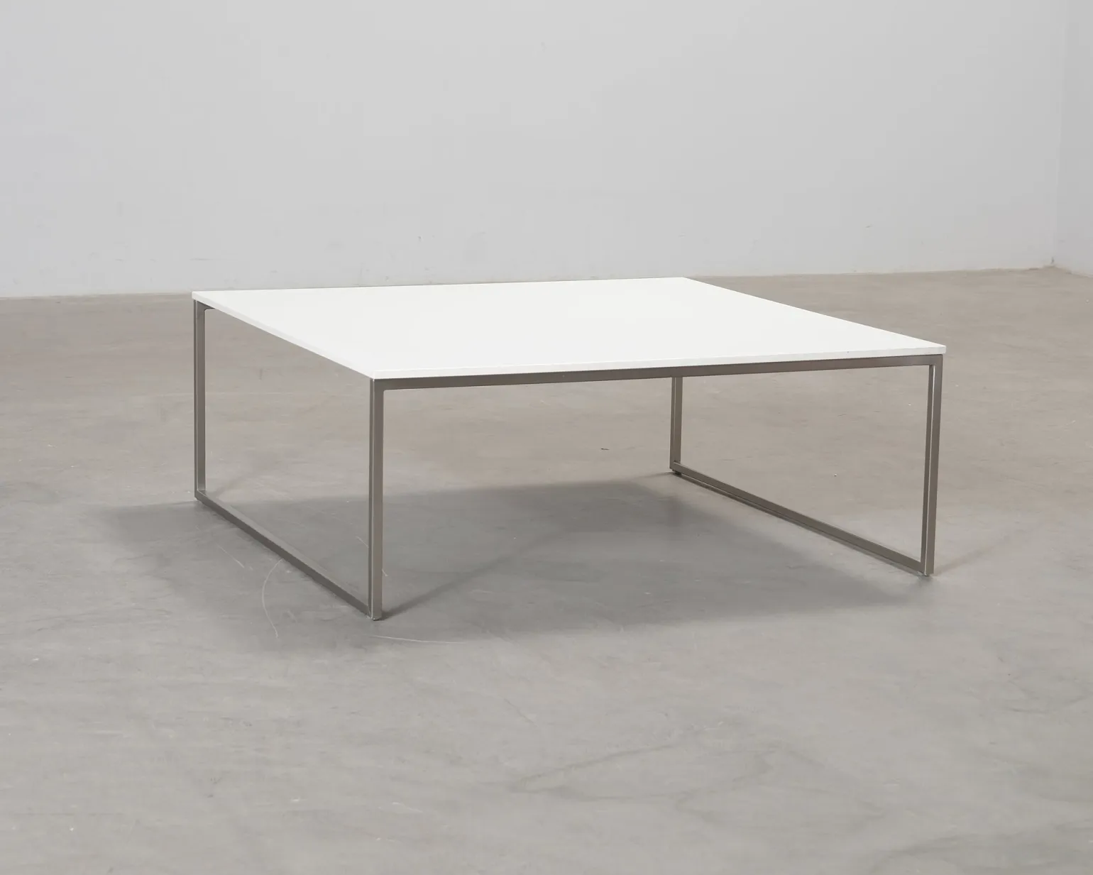 BoConcept Lugo soffbord vit