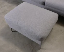 BoConcept Osaka 3-sits soffa med fotpall grå