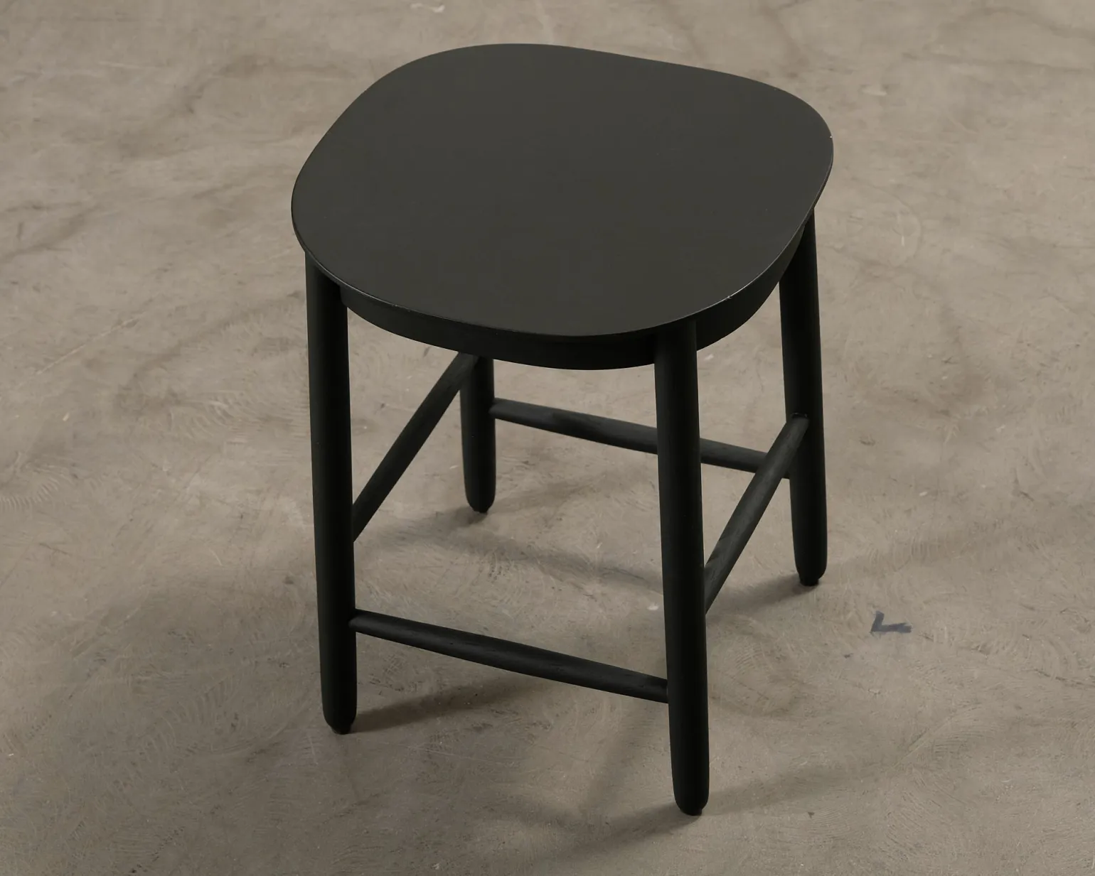 Bolia Figurine pall svart