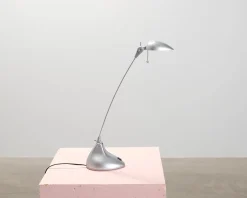 Bordslampa metall