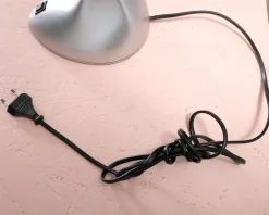 Bordslampa metall