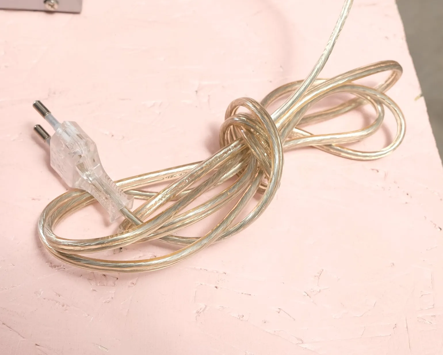 Bordslampa metall