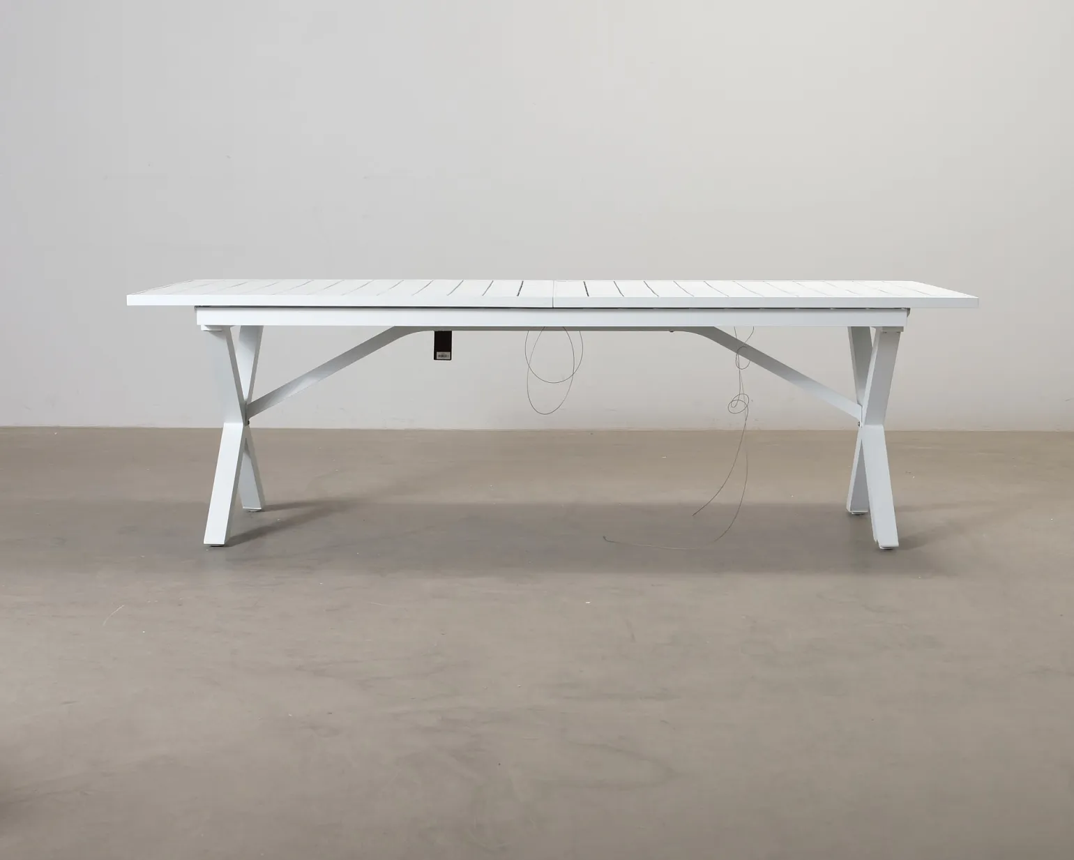 Brafab Hillmond trädgårdsbord 238 cm vit