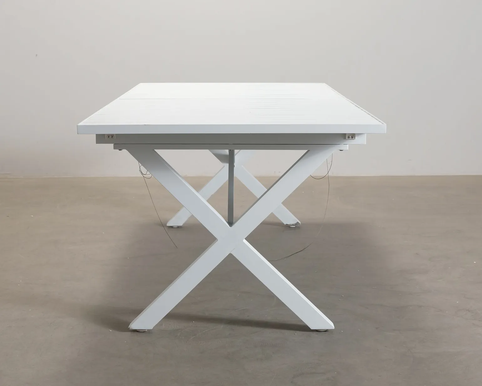 Brafab Hillmond trädgårdsbord 238 cm vit