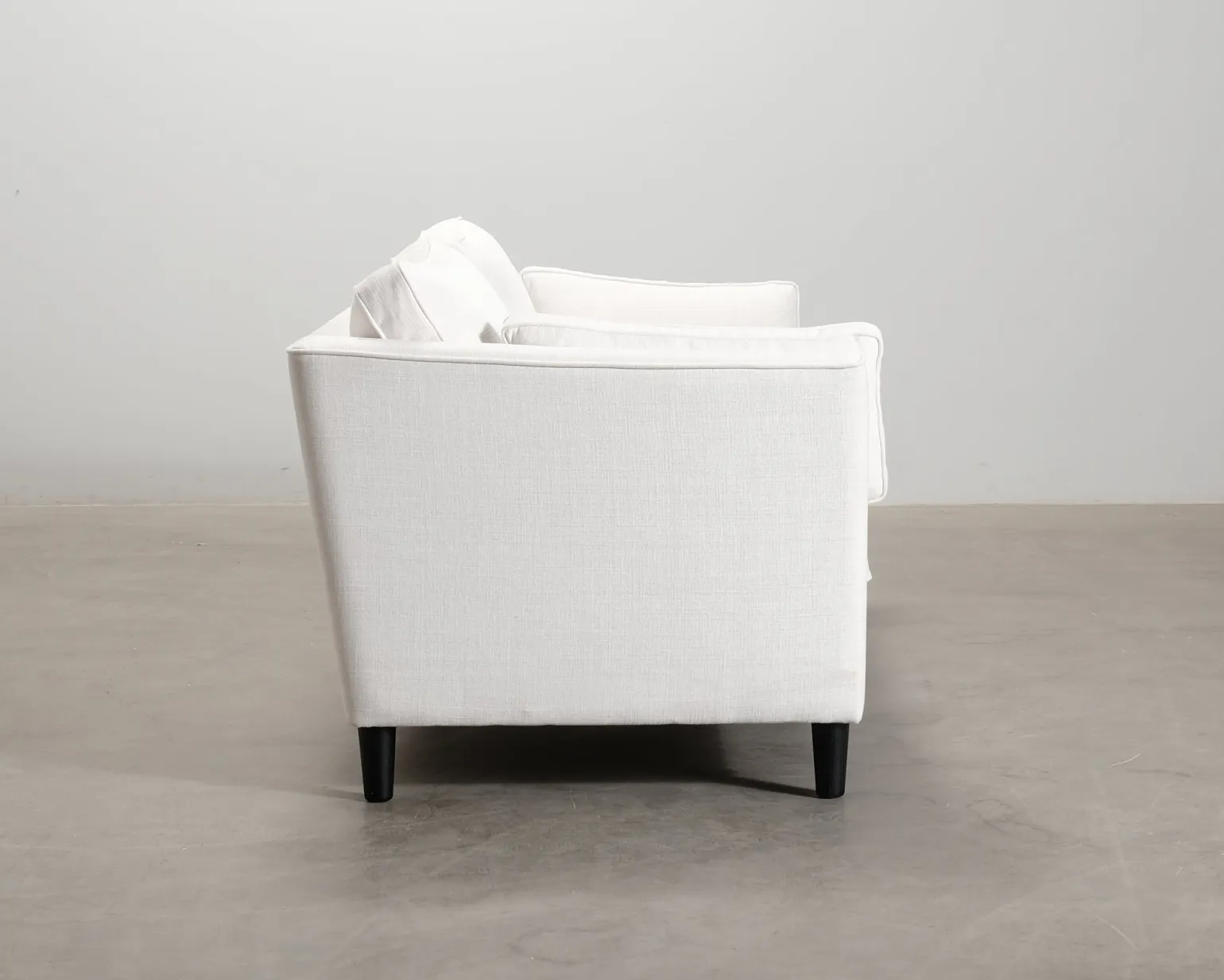 Bröderna Andersson Carisma 2-sits soffa vit