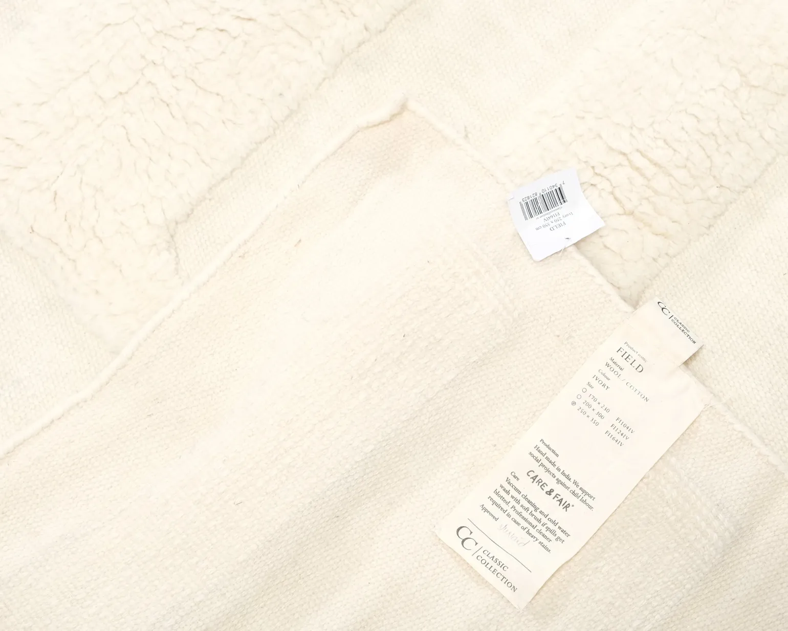 Classic Collection Field ullmatta 250 x 350 cm naturvit