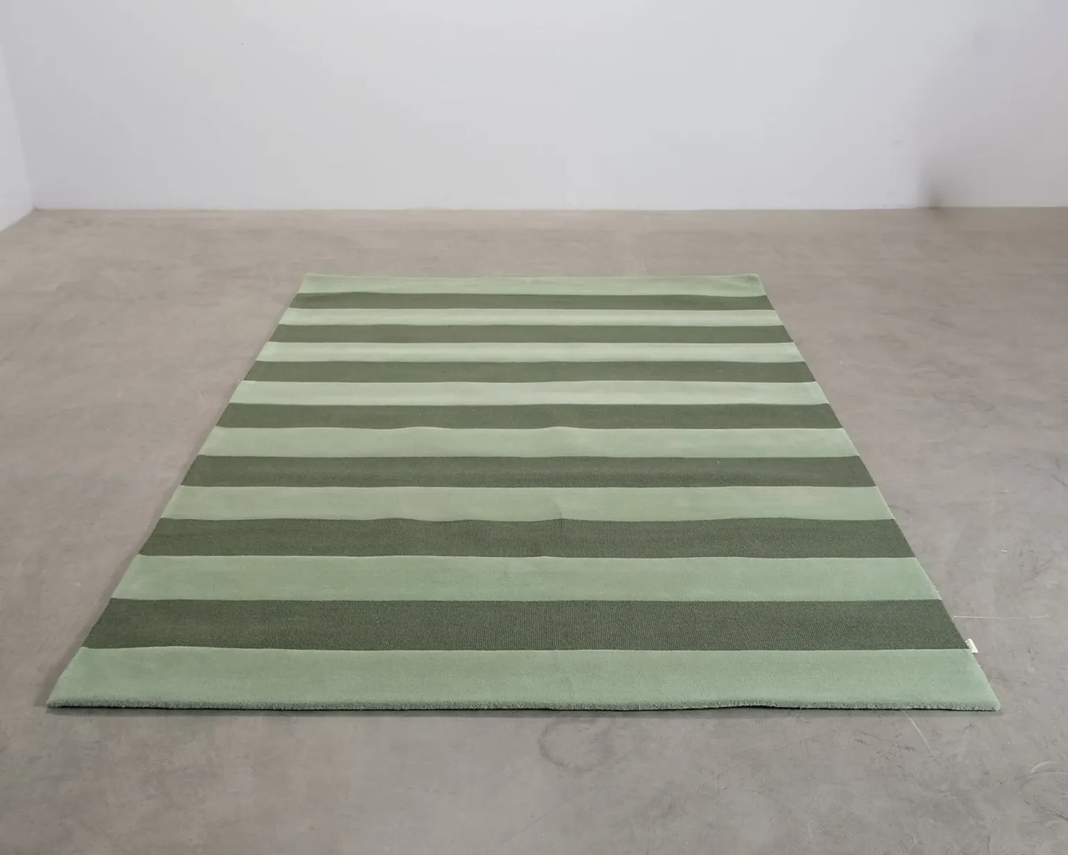 Classic Collection Stripe Boucle matta 200 x 300 cm grön