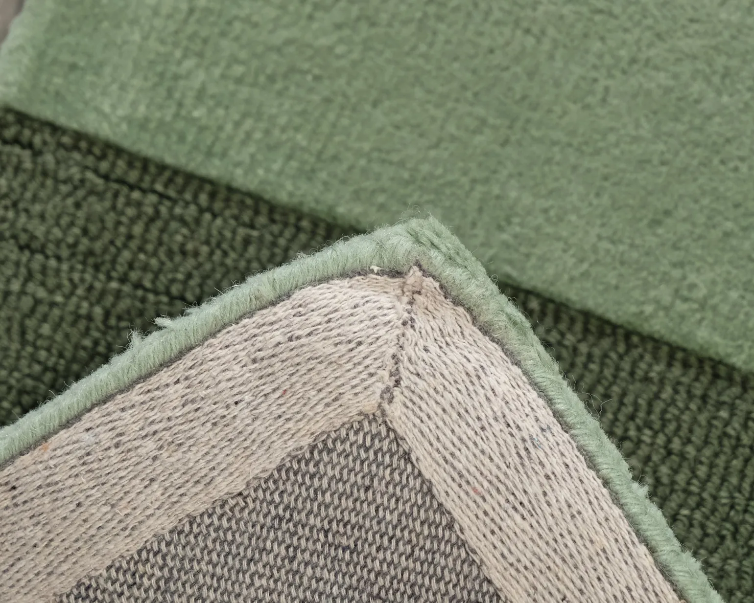 Classic Collection Stripe Boucle matta 200 x 300 cm grön