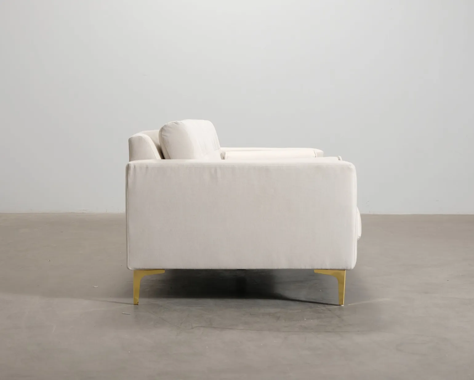 Cosmopolitan Design Bali 2-sits soffa ljusbeige