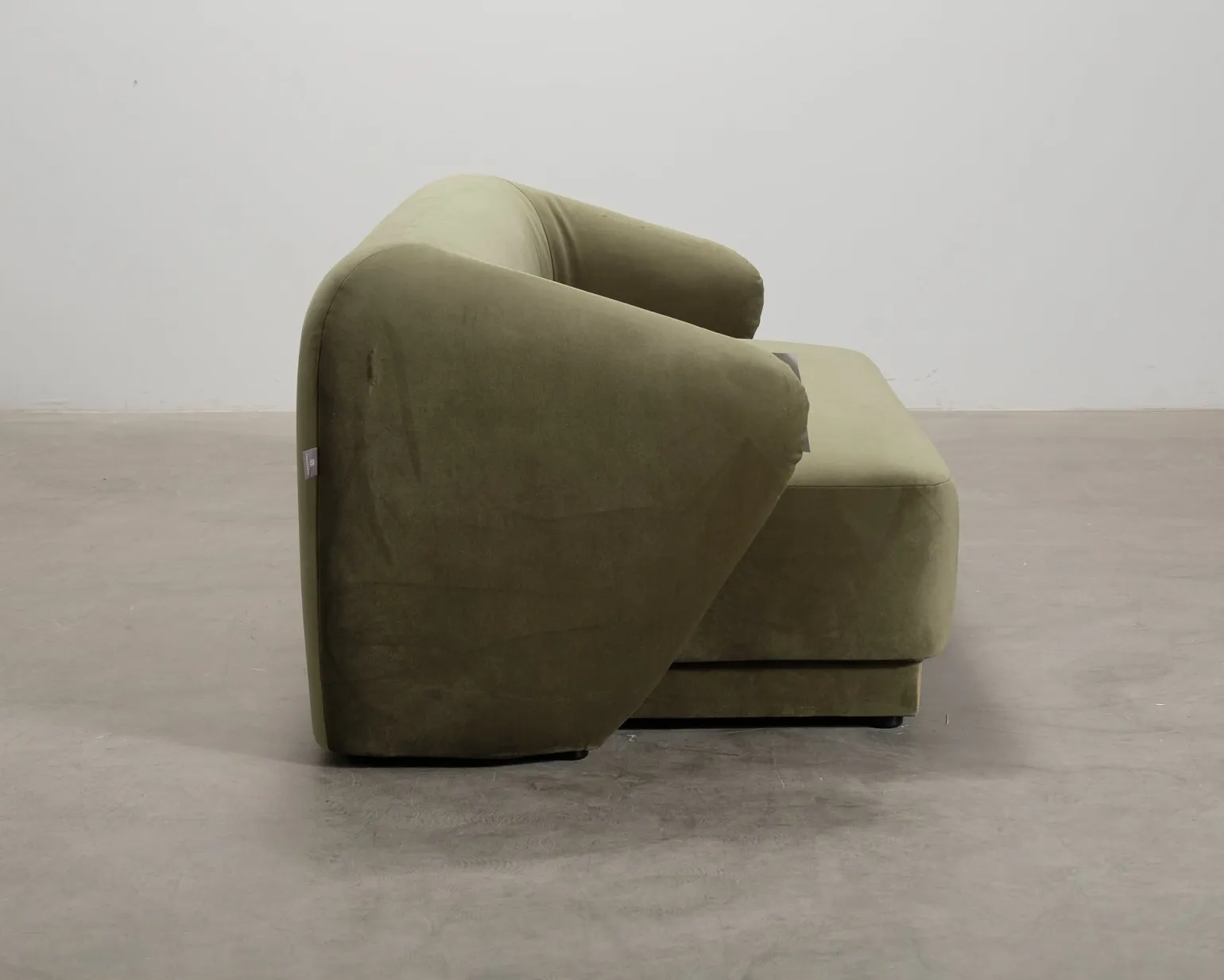 CXL by Christian Lacroix Louis 2-sits soffa grön