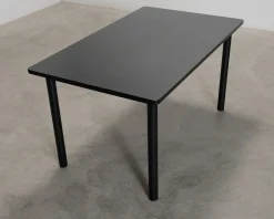 Decotique Milo C12 matbord svart