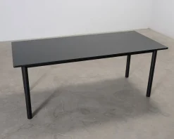 Decotique Milo matbord 180 cm svart
