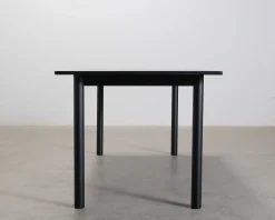 Decotique Milo matbord 180 cm svart