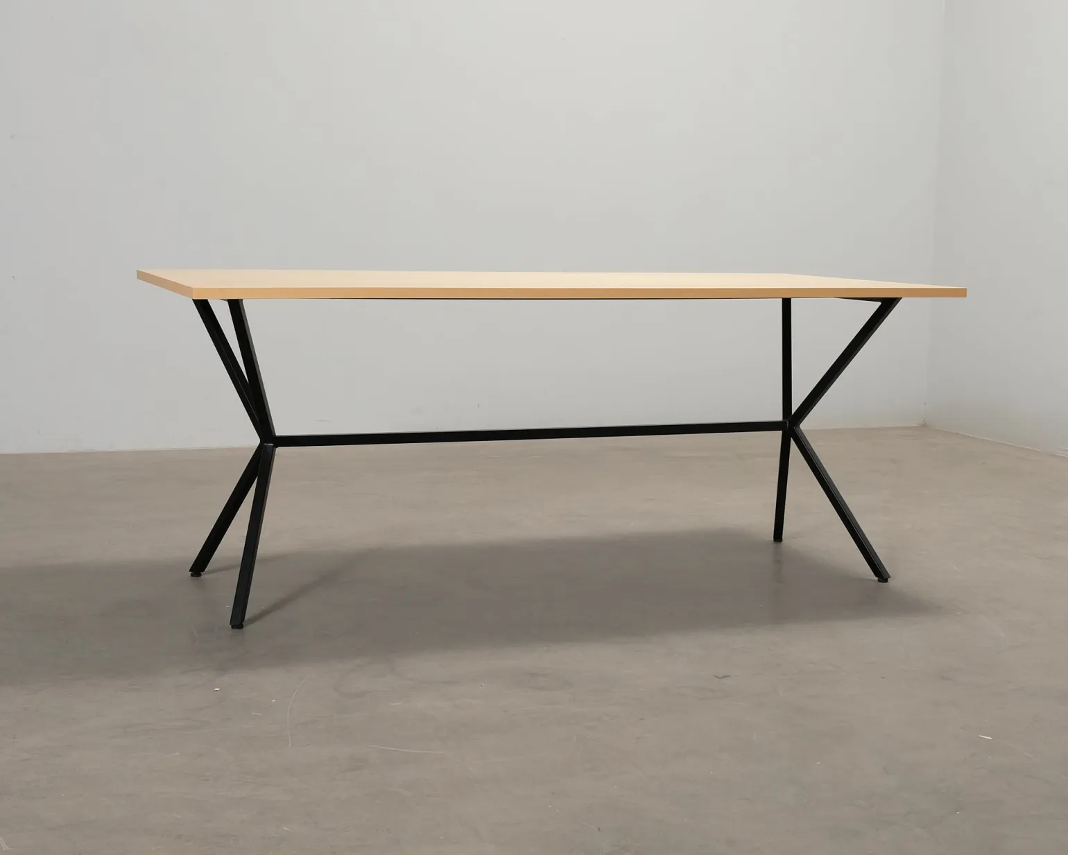 Department Loft matbord ask