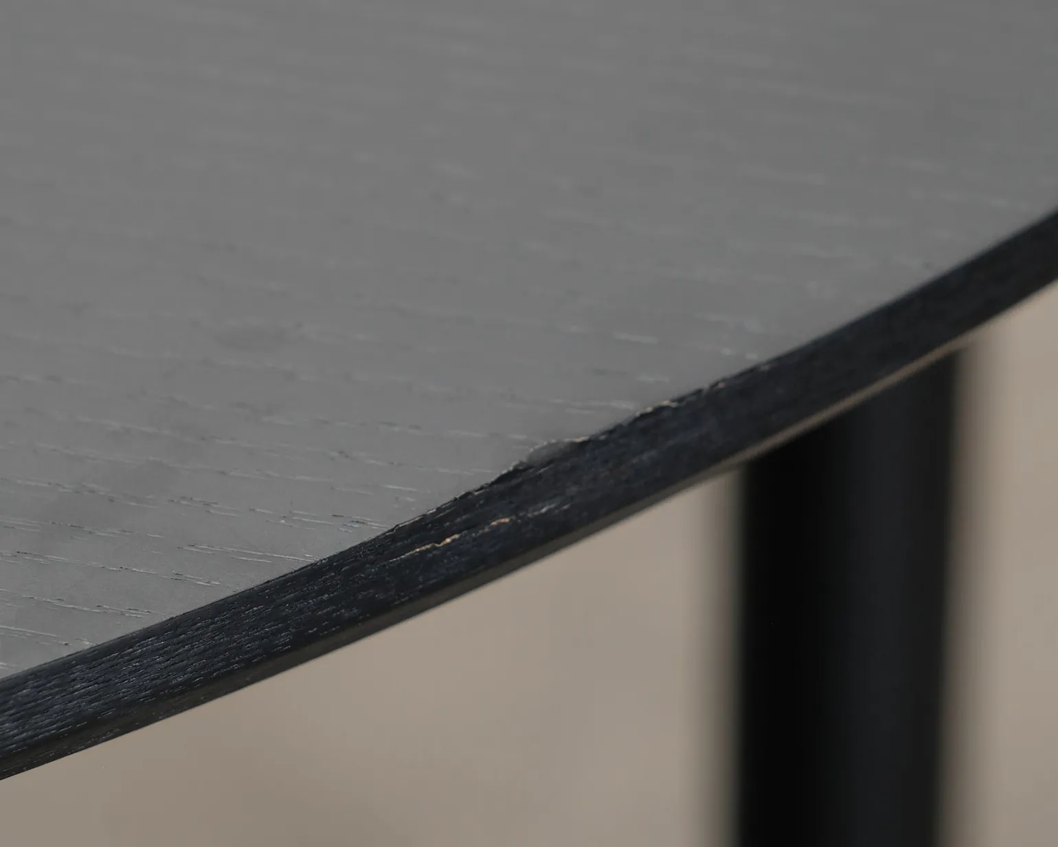 Department Wood matbord ø 110 cm svart