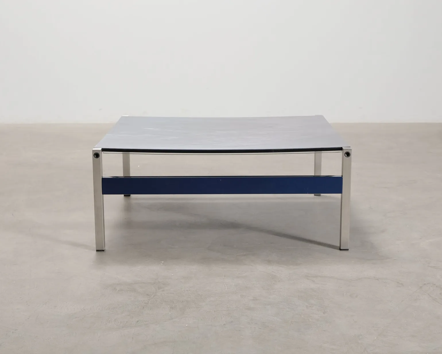 Diesel with Moroso Iron Maiden soffbord 90 x 90 cm