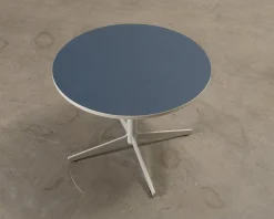 Edsbyn Feather soffbord grå / mörkblå
