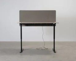 Elektriskt skrivbord med skärm 160 cm