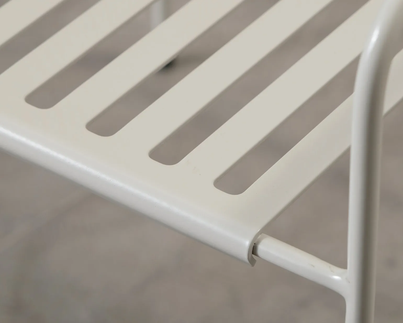FeelDesign Cannes utestol beige