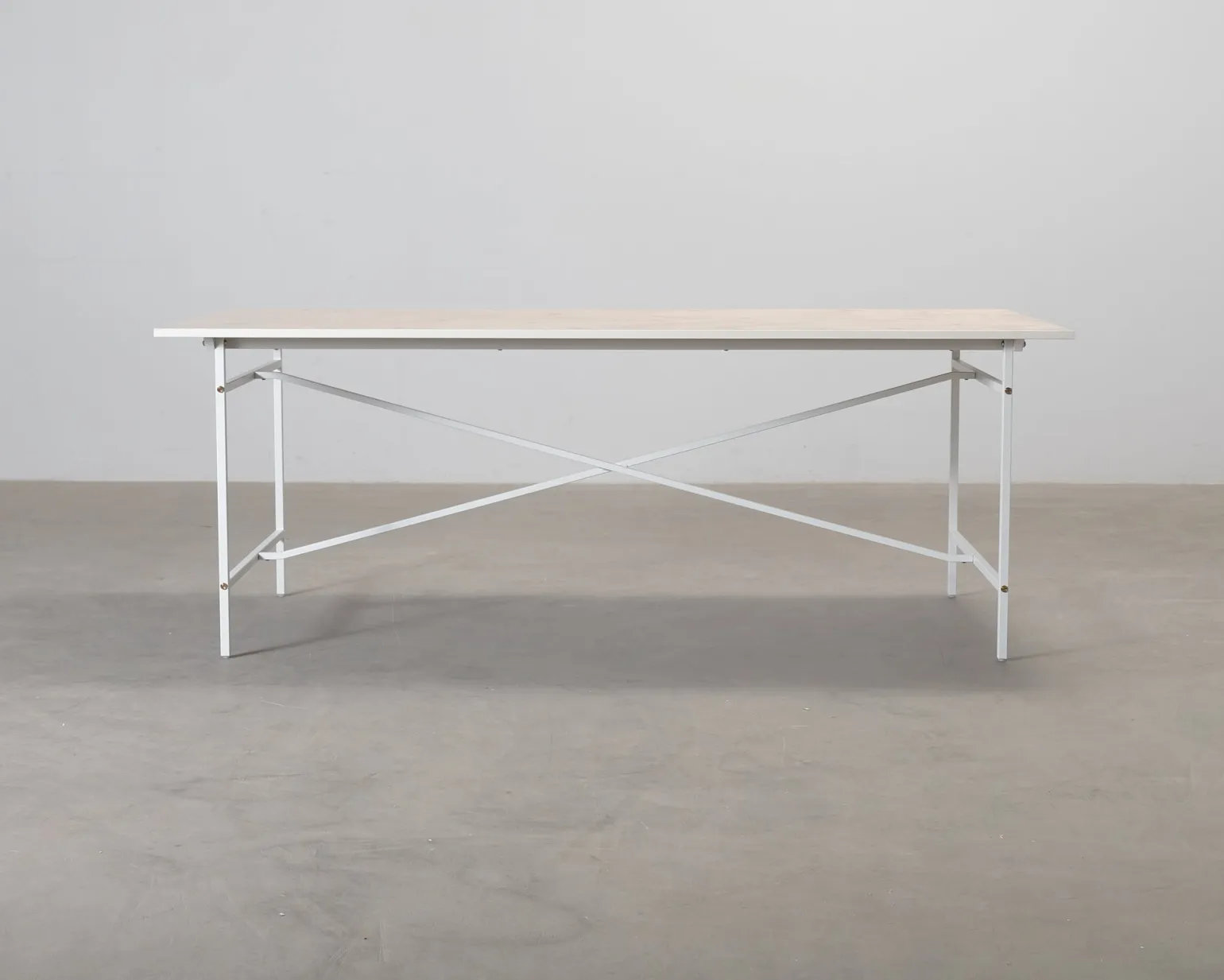 FeelDesign Cliff matbord 200 cm vit / ek