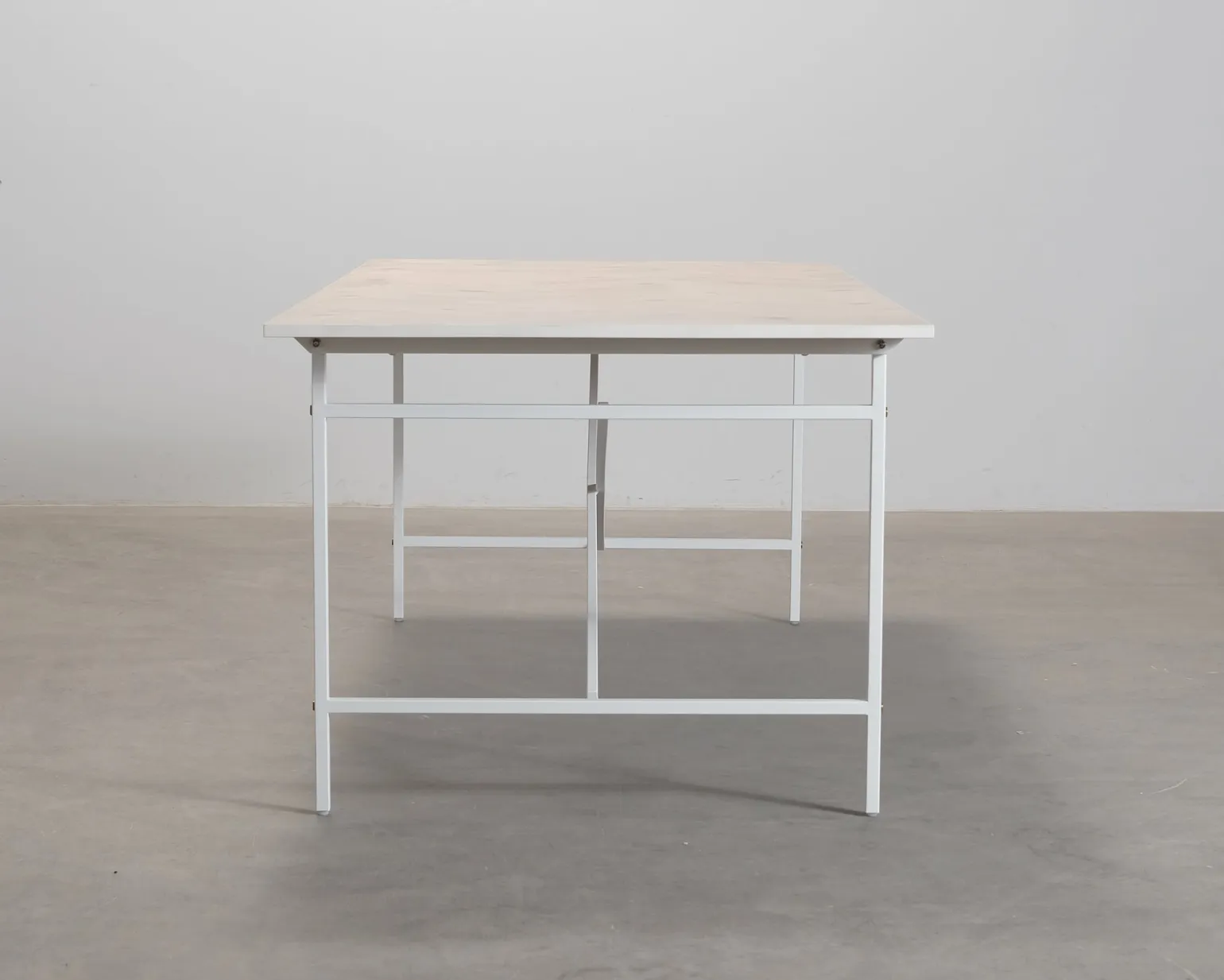 FeelDesign Cliff matbord 200 cm vit / ek