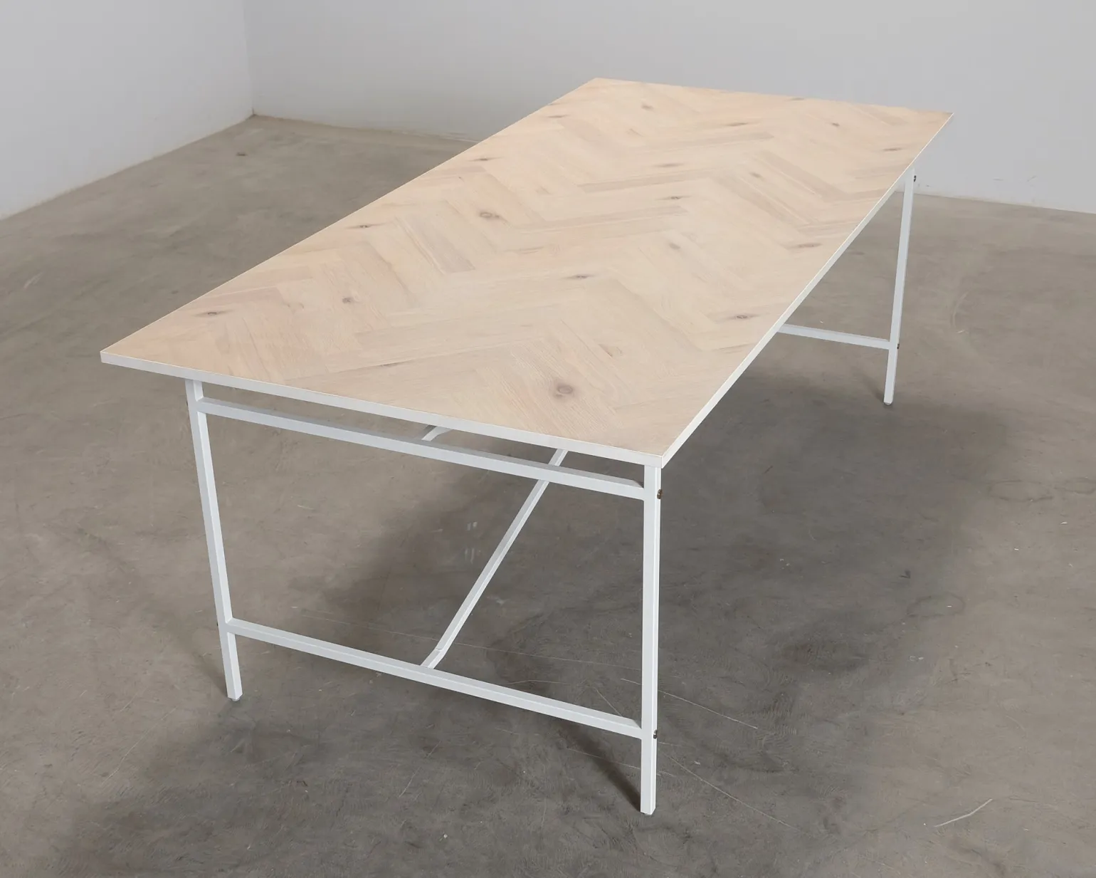 FeelDesign Cliff matbord 200 cm vit / ek