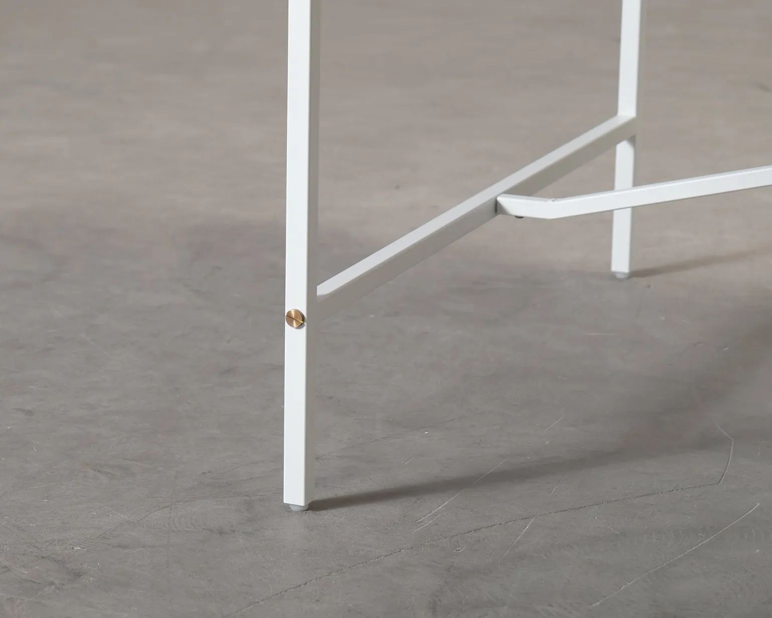 FeelDesign Cliff matbord 200 cm vit / ek