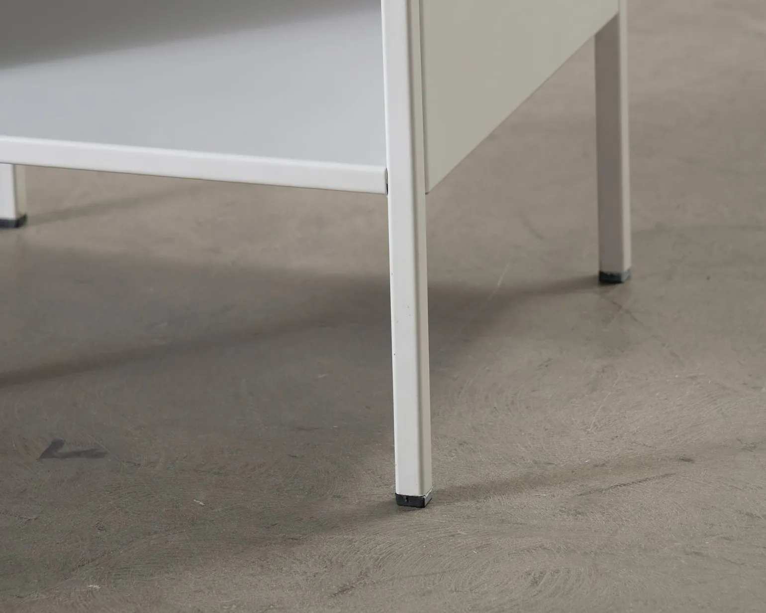 FeelDesign Dream nattduksbord vit