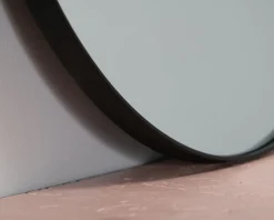 FeelDesign Reflect spegel ø 40 cm svart
