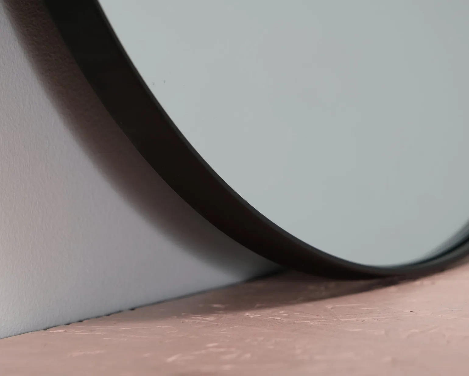 FeelDesign Reflect spegel ø 40 cm svart