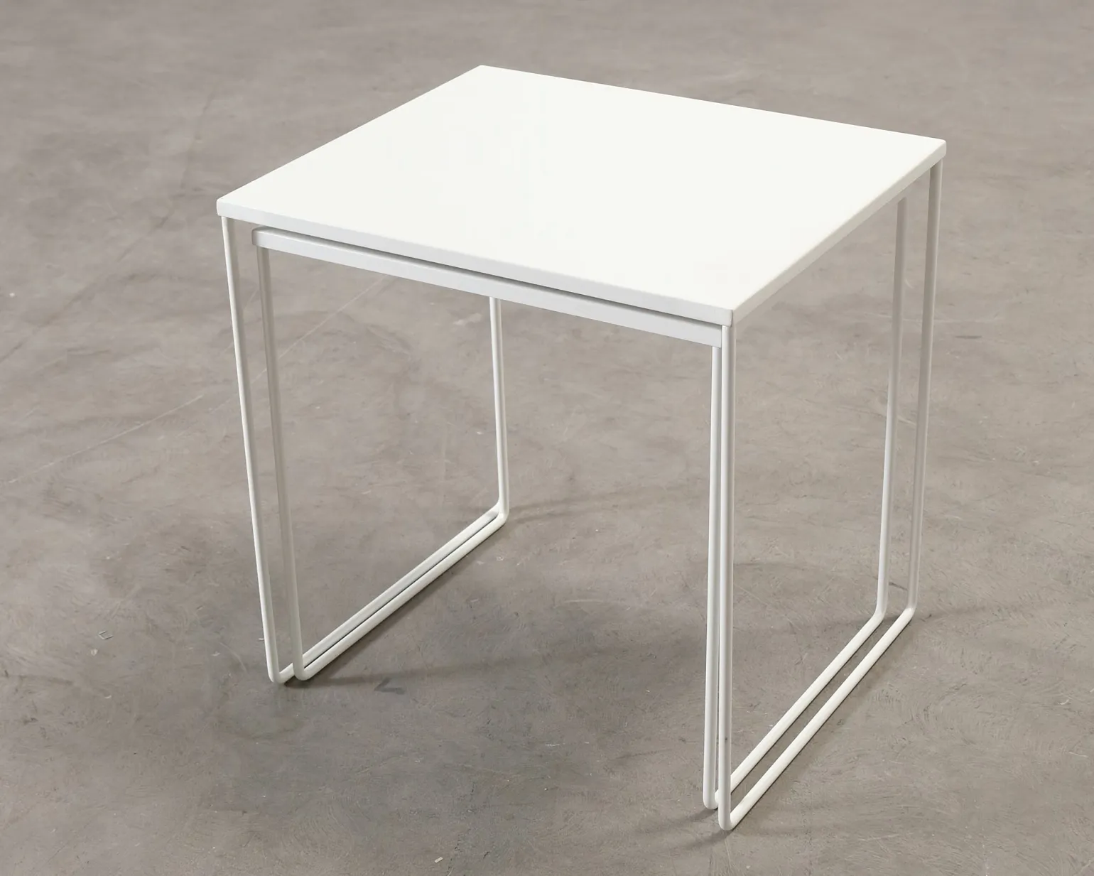 FeelDesign satsbord vit