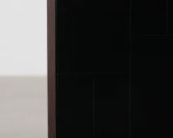 FeelDesign Straight nattduksbord svart / mörkbrun